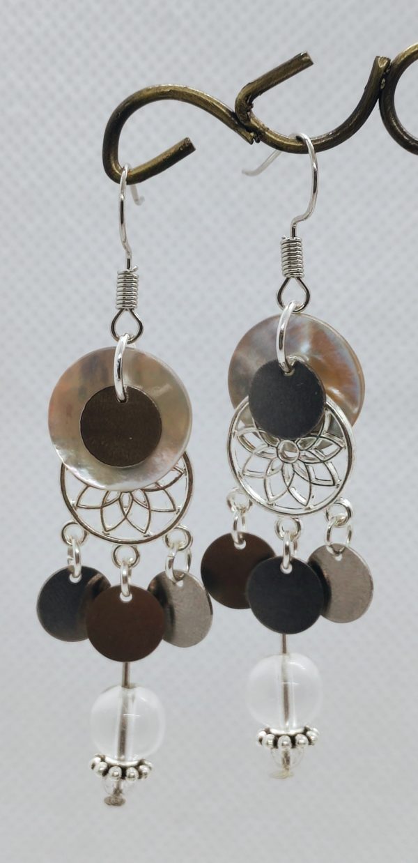Boucle d’oreille avec Cristal de Roche